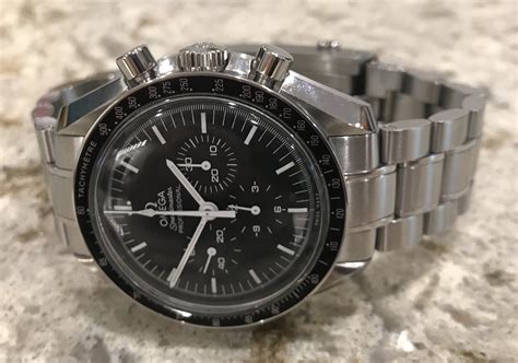 omega speedmaster clasp adjustment|Omega Speedmaster bracelet problems.